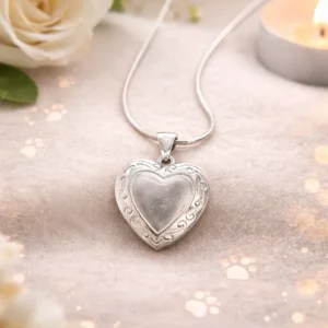 Relicario plateado personalizado 12 Relicario en plata funeraria para mascotas en Bogota Huellitas de amor